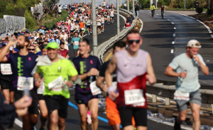 «42ου Αυθεντικός  Μαραθώνιος» Ο Περιφερειάρχης στην έναρξη και την απονομή μεταλλίων της ιστορικής αθλητικής διοργάνωσης