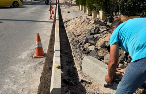 Λυκόβρυση Πεύκη: Τα πεζοδρόμια της κεντρικής πλατείας Λυκόβρυσης, μεγαλώνουν Λυκόβρυση Πεύκη: Τα πεζοδρόμια της κεντρικής πλατείας Λυκόβρυσης, μεγαλώνουν