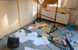 Πολυτεχνείο: Επεισόδια με ζημιές και ξυλοδαρμούς μέσα στο κτήριο Πολυτεχνείο: Επεισόδια με ζημιές και ξυλοδαρμούς μέσα στο κτήριο