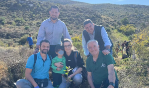 Μεγάλη δράση φύτευσης στον Υμηττό, σήμερα Κυριακή 16/11 που ένωσε Δήμους, φορείς, εθελοντές και απλούς πολίτες γύρω από έναν κοινό στόχο, την προστασία και την αναγέννηση του βουνού. Μεγάλη δράση φύτευσης στον Υμηττό, σήμερα Κυριακή 16/11 που ένωσε Δήμους, φορείς, εθελοντές και απλούς πολίτες γύρω από έναν κοινό στόχο, την προστασία και την αναγέννηση του βουνού.