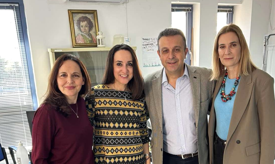 Μαρούσι: Δωρεάν προληπτικός στοματολογικός έλεγχος σε μέλη του Κεντρικού ΚΑΠΗ Αμαρουσίου