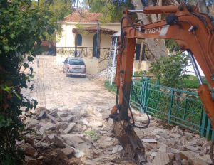 Πεντέλη: Σημαντικό έργο αποκατάστασης των κατεστραμμένων τσιμέντοδρόμων στη Νέα Πεντέλη