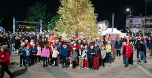 Η Αγία Παρασκευή «Πλημμύρισε» φως και προσφορά - Μια μαγική βραδιά με το Santa Run και τους Prestige