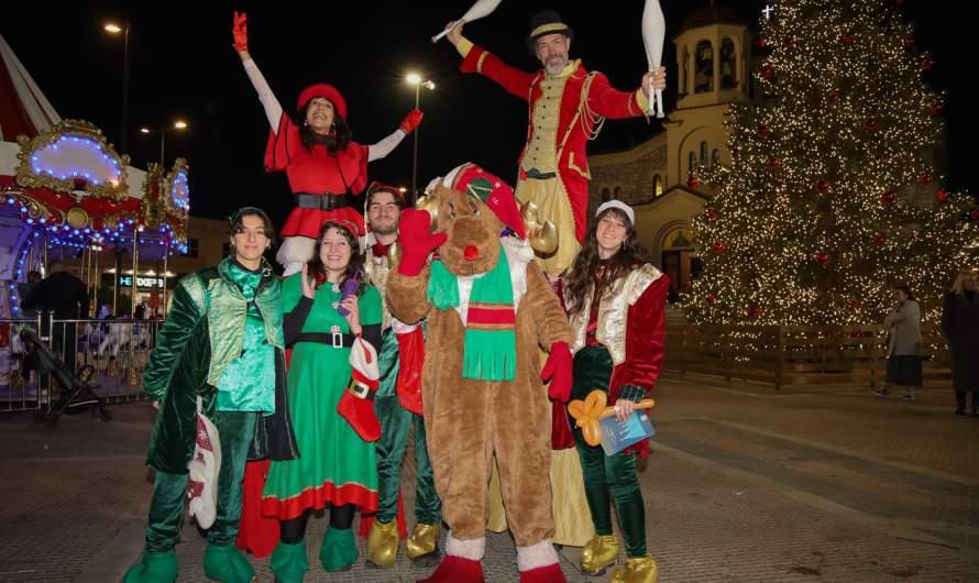 Η Αγία Παρασκευή «ντύθηκε» στα κόκκινα: Το Red Street Party που μας έμεινε αξέχαστο