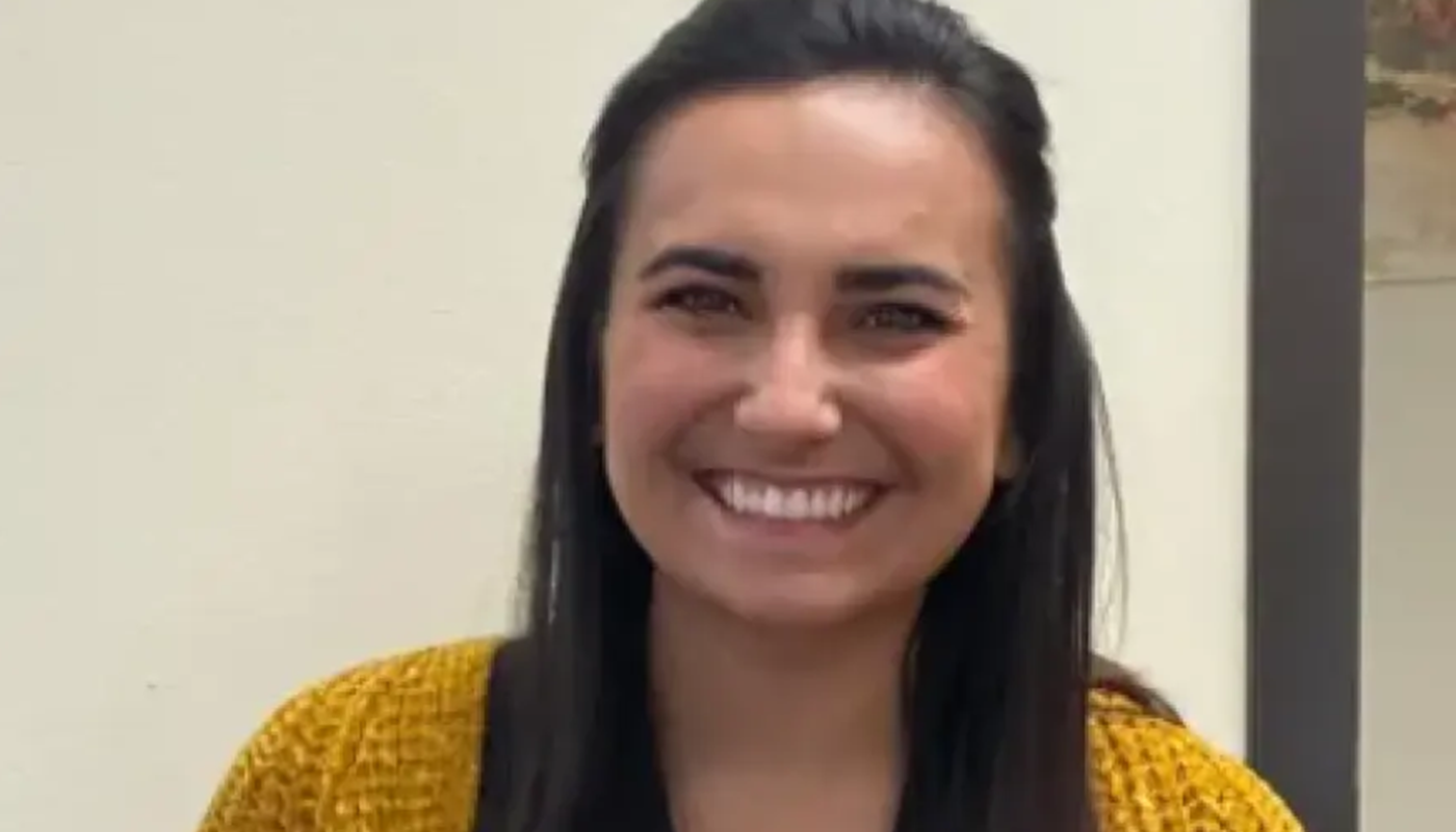 Βραβευμένη καθηγήτρια Καλλιτεχνικών στο Κάνσας έκανε σεξ έως και 4 φορές σε μια εβδομάδα με μαθητή της στο πίσω κάθισμα του αυτοκινήτου