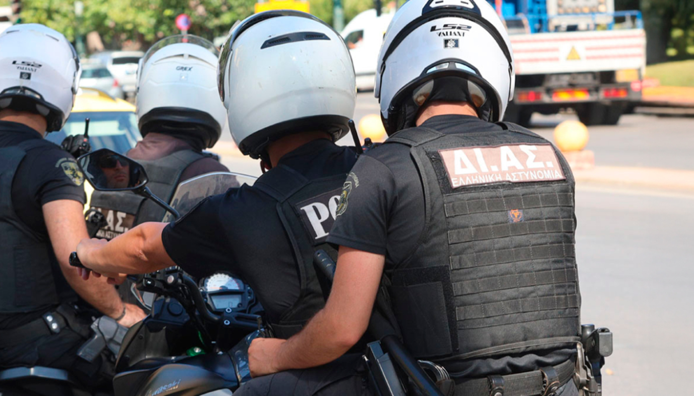 «Τρόμος στο Καματερό» Μεθυσμένος άνδρας απείλησε 3 ανήλικες με χαρτοκόπτη