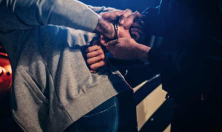 Νέα Φιλαδέλφεια Χαλκηδόνα: Εξάρθρωση κυκλώματος διακίνησης ναρκωτικών με εμπλοκή μαθητών στην Αττική