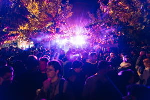 Η Μεγαλύτερη νύχτα του χρόνου στην Αθήνα Η Μεγαλύτερη νύχτα του χρόνου στην Αθήνα