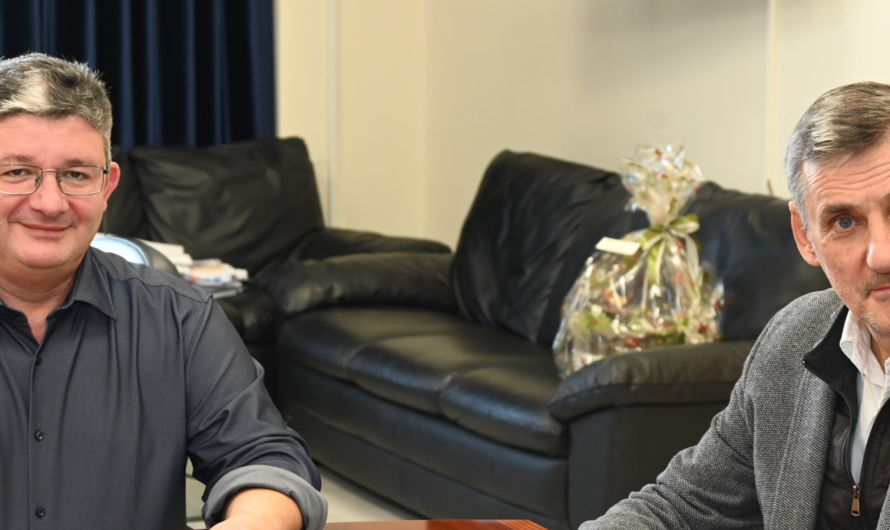 Αχαρνές: Εποικοδομητική Συνάντηση του Δημάρχου με τον Γενικό Γραμματέα της Αποκεντρωμένης Διοίκησης