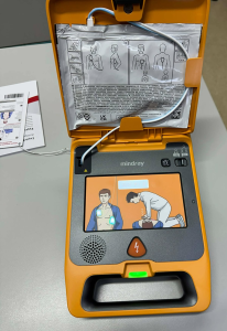 Ο Δήμος Βριλησσίων εξοπλίζει με απινιδωτές τα σχολεία της πόλης μας