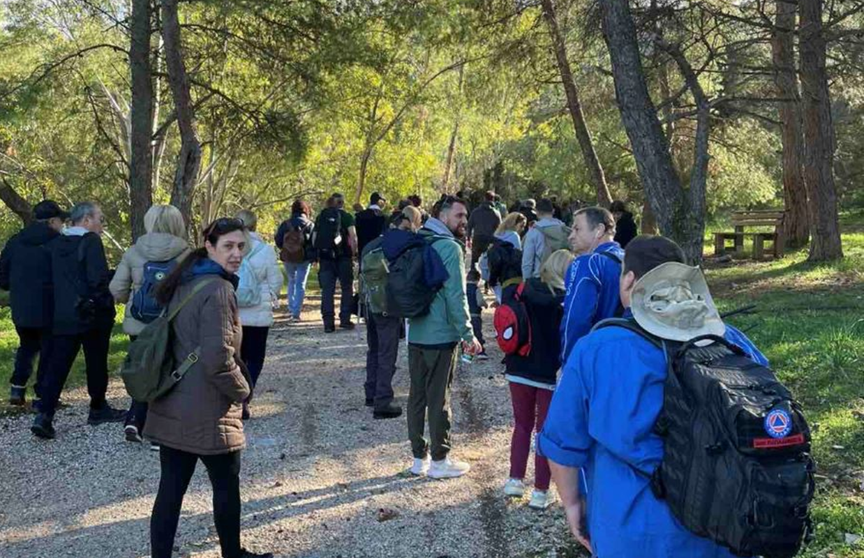 Βύρωνα: Με μεγάλη επιτυχία ολοκληρώθηκε την Κυριακή η 1η πεζοπορία του Δήμου  με τίτλο “Ανακαλύπτοντας τον Υμηττό”