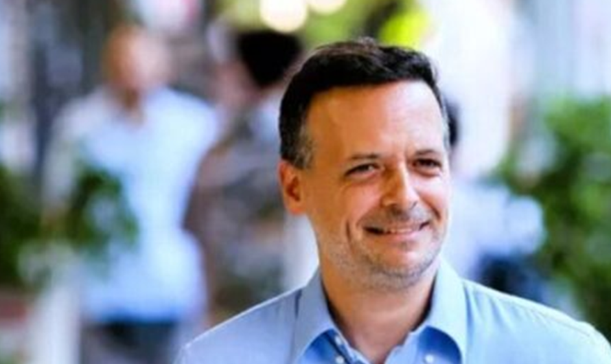 Ο Δήμαρχος Αθηναίων, Χάρης Δούκας