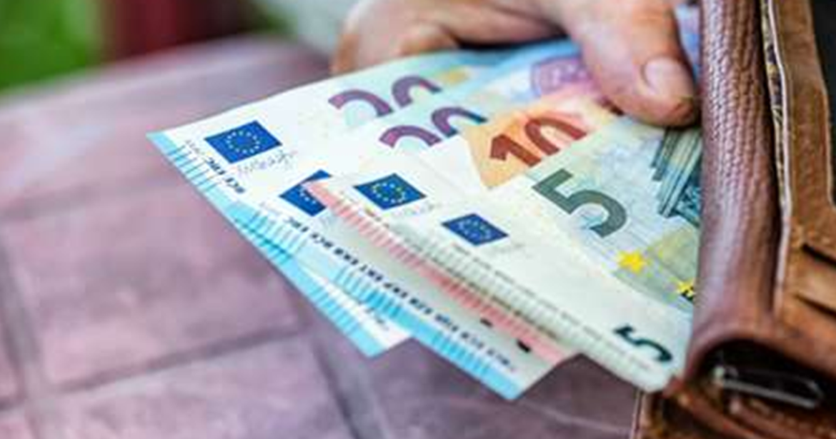 Μισθοί δύο «ταχυτήτων» στην Ελλάδα: Το χάσμα και η πραγματικότητα της ακρίβειας