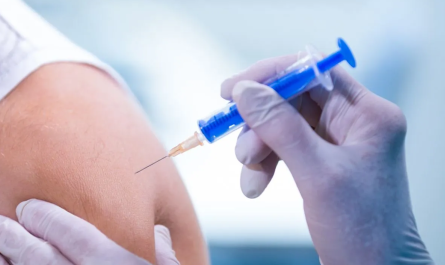 Νέες επιστημονικές έρευνες αναδεικνύουν έναν απρόσμενο τρόπο αντιμετώπισης της άνοιας, η οποία επηρεάζει περίπου 55 εκατομμύρια ανθρώπους παγκοσμίως: το εμβόλιο κατά του έρπητα ζωστήρα.