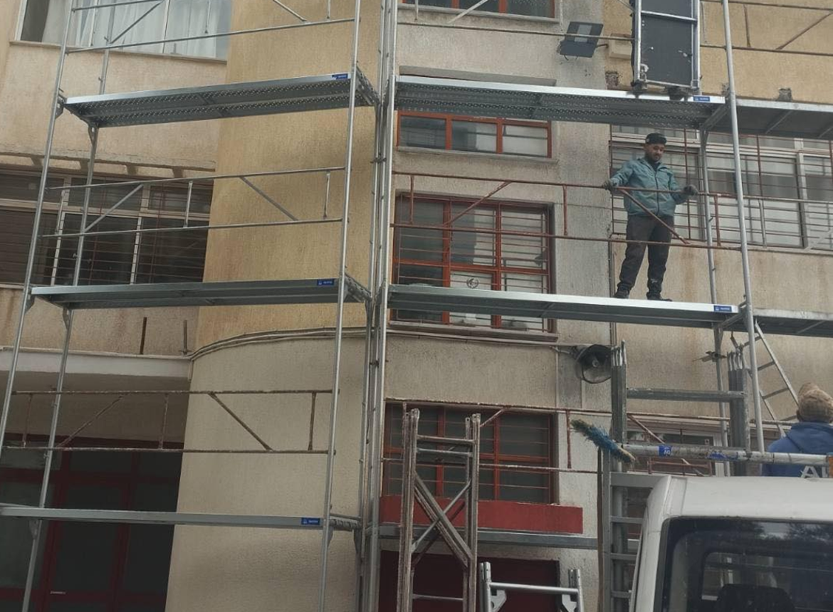 Συνεχείς οι παρεμβάσεις στα σχολεία του Ηρακλείου Αττικής – Ξεκίνησαν οι εργασίες στο 3ο Λύκειο