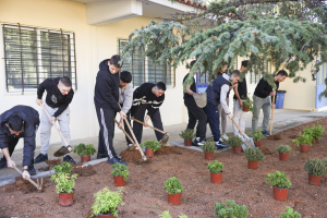 Μαρούσι:  Δράση δεντροφύτευσης από το Forum Νέων Αμαρουσίου, στο 6ο Λύκειο και στο 5ο Γυμνάσιο Αμαρουσίου