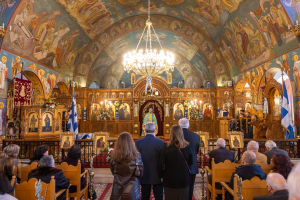 Με Βαθιά Κατάνυξη Εορτάστηκε ο Άγιος Νικόλαος στο Μαρούσι Με Βαθιά Κατάνυξη Εορτάστηκε ο Άγιος Νικόλαος στο Μαρούσι