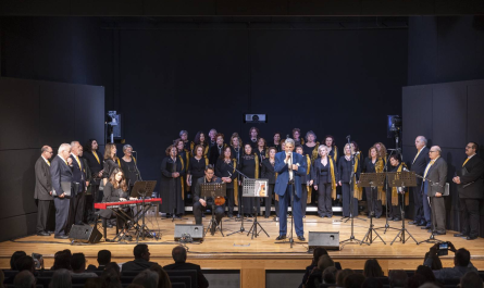 ας ότι ο πολιτισμός παραμένει προτεραιότητα για τη δημοτική αρχή, καθώς αποτελεί πηγή ελπίδας και ενότητας για την πόλη.