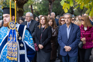 Με Βαθιά Κατάνυξη Εορτάστηκε ο Άγιος Νικόλαος στο Μαρούσι Με Βαθιά Κατάνυξη Εορτάστηκε ο Άγιος Νικόλαος στο Μαρούσι