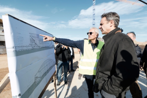 Στον Βοτανικό Μητσοτάκης, Δούκας και Αλαφούζος «Εντός χρονοδιαγράμματος το νέο γήπεδο» Στον Βοτανικό Μητσοτάκης, Δούκας και Αλαφούζος «Εντός χρονοδιαγράμματος το νέο γήπεδο»