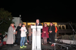 «Έλαμψε το Πνεύμα των Χριστουγέννων» Η φωταγώγηση του Δέντρου στον Δήμο Παπάγου Χολαργού