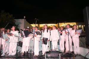 «Έλαμψε το Πνεύμα των Χριστουγέννων» Η φωταγώγηση του Δέντρου στον Δήμο Παπάγου Χολαργού