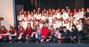 Σ.Β.Α.Π. 250 παιδιά από Δήμους – Μέλη του Σ.Β.Α.Π. τραγούδησαν μαζί για τα Χριστούγεννα στην Πεντέλης Σ.Β.Α.Π. 250 παιδιά από Δήμους – Μέλη του Σ.Β.Α.Π. τραγούδησαν μαζί για τα Χριστούγεννα στην Πεντέλης