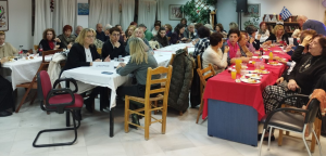 Ζεστασιά και Μελωδίες στο ΚΑΠΗ Πεντέλης: Στολίζοντας το Δέντρο της Χαράς Ζεστασιά και Μελωδίες στο ΚΑΠΗ Πεντέλης: Στολίζοντας το Δέντρο της Χαράς