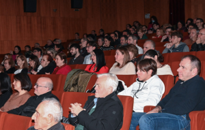 Λυκόβρυση Πεύκη: Άφθονο γέλιο προσέφερε η παράσταση «Τόσο όσο» στο Δημοτικό Θέατρο Πεύκης Λυκόβρυση Πεύκη: Άφθονο γέλιο προσέφερε η παράσταση «Τόσο όσο» στο Δημοτικό Θέατρο Πεύκης
