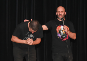 Λυκόβρυση Πεύκη: Άφθονο γέλιο προσέφερε η παράσταση «Τόσο όσο» στο Δημοτικό Θέατρο Πεύκης Λυκόβρυση Πεύκη: Άφθονο γέλιο προσέφερε η παράσταση «Τόσο όσο» στο Δημοτικό Θέατρο Πεύκης