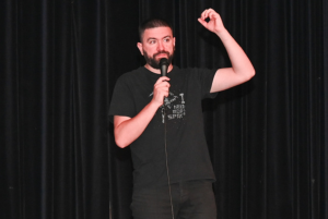 Λυκόβρυση Πεύκη: Άφθονο γέλιο προσέφερε η παράσταση «Τόσο όσο» στο Δημοτικό Θέατρο Πεύκης Λυκόβρυση Πεύκη: Άφθονο γέλιο προσέφερε η παράσταση «Τόσο όσο» στο Δημοτικό Θέατρο Πεύκης