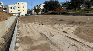 Λυκόβρυση Πεύκη: Συνεχίζεται η διάνοιξη των οδών περιμετρικά του οικοδομικού τετραγώνου που βρίσκεται το ημιτελές κλειστό γυμναστήριο Λυκόβρυσης Λυκόβρυση Πεύκη: Συνεχίζεται η διάνοιξη των οδών περιμετρικά του οικοδομικού τετραγώνου που βρίσκεται το ημιτελές κλειστό γυμναστήριο Λυκόβρυσης