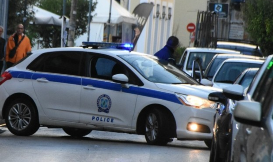 Στα χέρια της αστυνομίας οι δύο δράστες που μαχαίρωσαν 14χρονο στο  Χολαργό