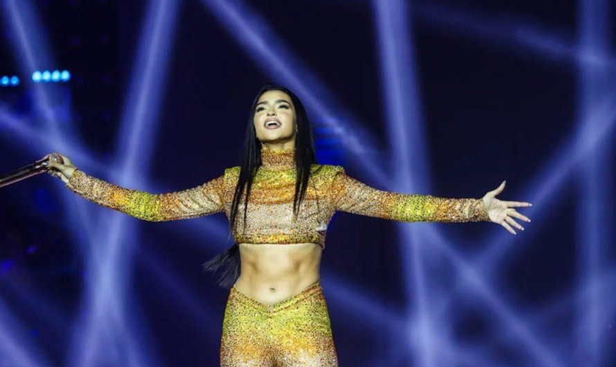 Αγία Παρασκευή: Ανάβουμε το Δέντρο στην Κεντρική Πλατεία παρέα με την Αναστασία