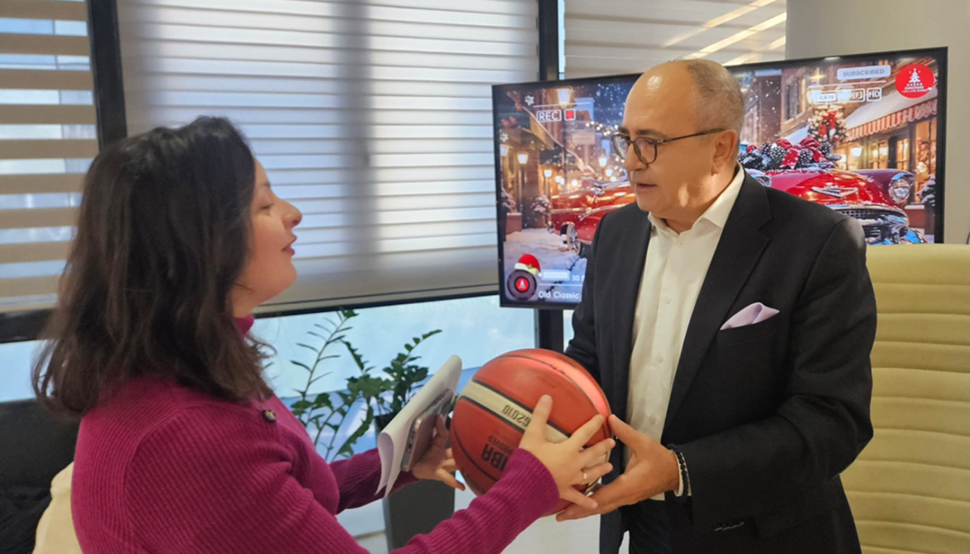 Ηράκλειο Αττικής: Συνέντευξη του Δημάρχου στους μαθητές του 6ο Δημοτικού  