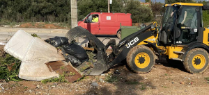 Εντατικό πρόγραμμα αποκομιδής κλαδιών και πρασίνου στον Δήμο Μαραθώνος (8/12 - 17/12) Εντατικό πρόγραμμα αποκομιδής κλαδιών και πρασίνου στον Δήμο Μαραθώνος (8/12 - 17/12)