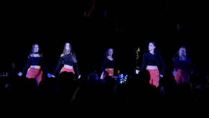 "Φωταγώγηση του Χριστουγεννιάτικου Δένδρου στα Μελίσσια" Μια Λαμπερή γιορτή στην Πλατεία Μικρασιατών "Φωταγώγηση του Χριστουγεννιάτικου Δένδρου στα Μελίσσια" Μια Λαμπερή γιορτή στην Πλατεία Μικρασιατών