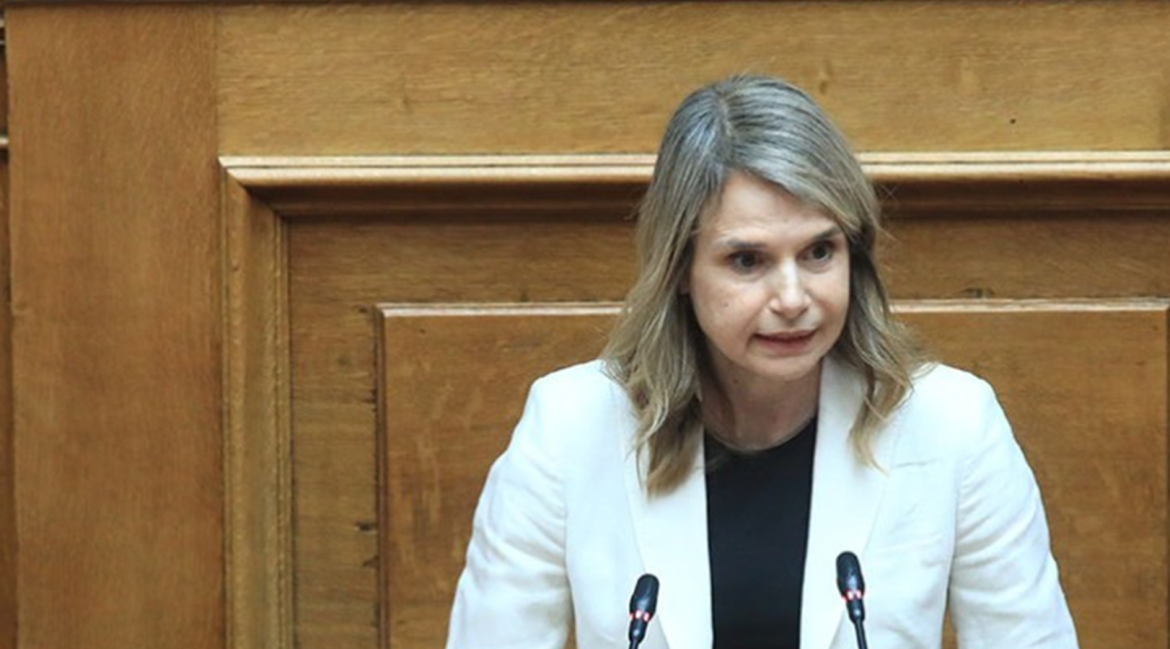 Μιλένα Αποστολάκη «Χωρίς πλαίσιο προστασίας οι ασφαλισμένοι με απόλυτη ευθύνη της κυβέρνησης»