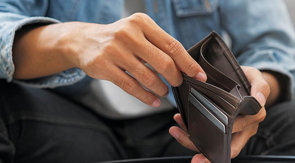 Η Ακτινογραφία των Μισθών στην Ελλάδα- Το Χάσμα με την Ε.Ε. και η σύγκριση με το 2009