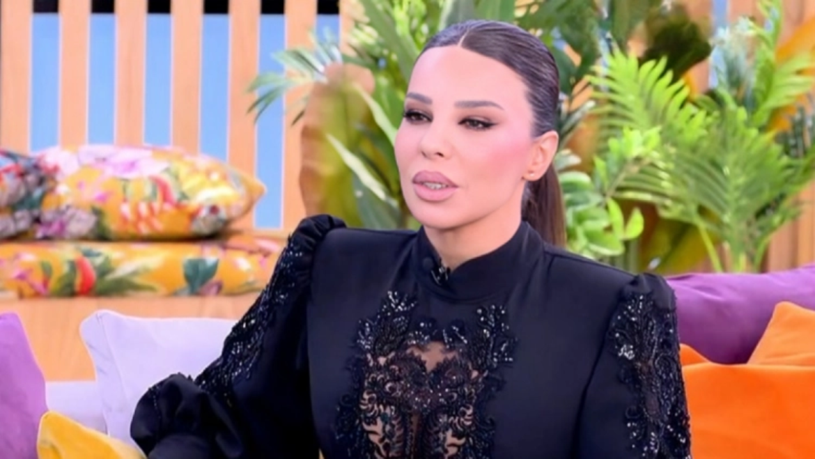 Κέλλυ Κελεκίδου: «Πάνω από όλα ο σεβασμός στα παιδιά» – Η απάντηση στις φήμες για τον γάμο της με τον Νίκο Κουρκούλη