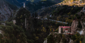 Μεγάλο Χωριό Ευρυτανίας: Η «Αρχόντισσα» της Καλιακούδας Μεγάλο Χωριό Ευρυτανίας: Η «Αρχόντισσα» της Καλιακούδας