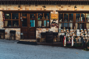 Μεγάλο Χωριό Ευρυτανίας «Η Αρχόντισσα της Καλιακούδας» Μεγάλο Χωριό Ευρυτανίας «Η Αρχόντισσα της Καλιακούδας»