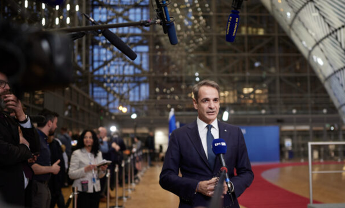 Μητσοτάκης: Στήριξη στην Ουκρανία χωρίς στρατιωτική εμπλοκή εντός των συνόρων της