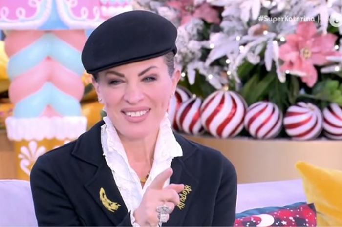 Η Νένα Χρονοπούλου μιλάει  για τη μεγάλη αλλαγή στην εμφάνισή της