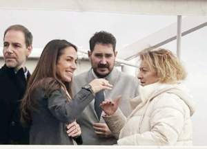 Εγκαίνια της νέας μονάδας προστασίας παιδιού στην Πεντέλη από τη Δόμνα Μιχαηλίδου Εγκαίνια της νέας μονάδας προστασίας παιδιού στην Πεντέλη από τη Δόμνα Μιχαηλίδου