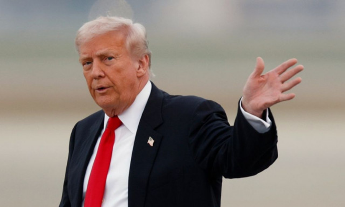 Στρατηγική «Μέγιστης Πίεσης» 2.0: Τα πολεμικά σενάρια του Τραμπ για το Ιράν