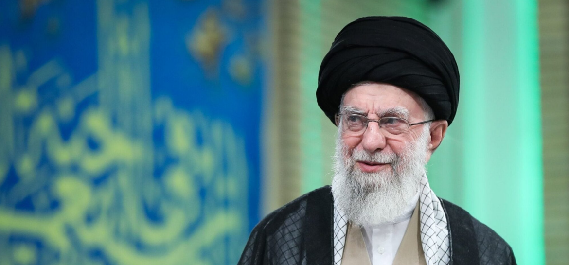 Τεχεράνη: Αυστηρό Τελεσίγραφο στους Γείτονες – Στο «Στόχαστρο» και η Παγκόσμια Ενέργεια