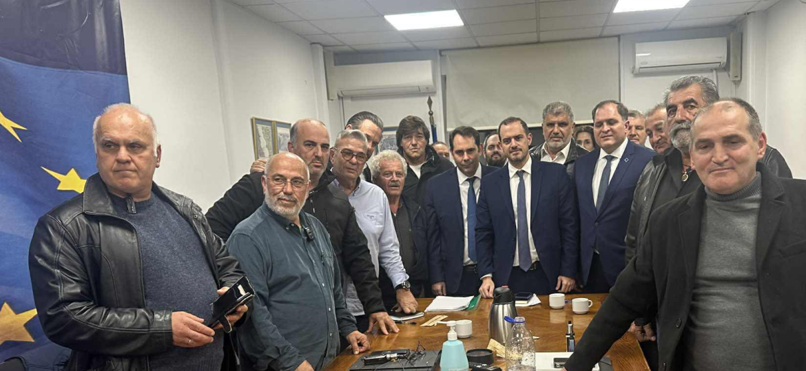 Λαϊκές Αγορές: Επιστρέφουν την Παρασκευή στους πάγκους οι παραγωγοί στις  Λαϊκές Αγορές: Τέλος στην απεργία – Κανονικά η λειτουργία από την Παρασκευή