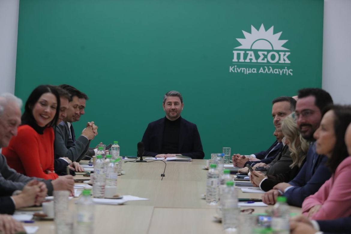 ΠΑΣΟΚ: Εσωκομματική «θύελλα» στον δρόμο προς το Συνέδριο – Στο στόχαστρο ο αλγόριθμος εκλογής