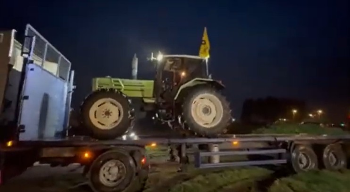 Από τα Μπλόκα στο Σύνταγμα: Η Μεγάλη Κάθοδος των Αγροτών στην Αθήνα